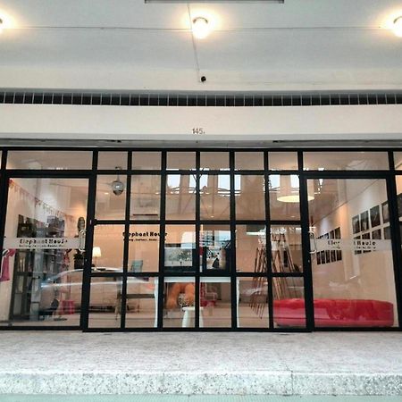 Oyo 91068 Elephant House Boutique Hotel George Town Exteriör bild