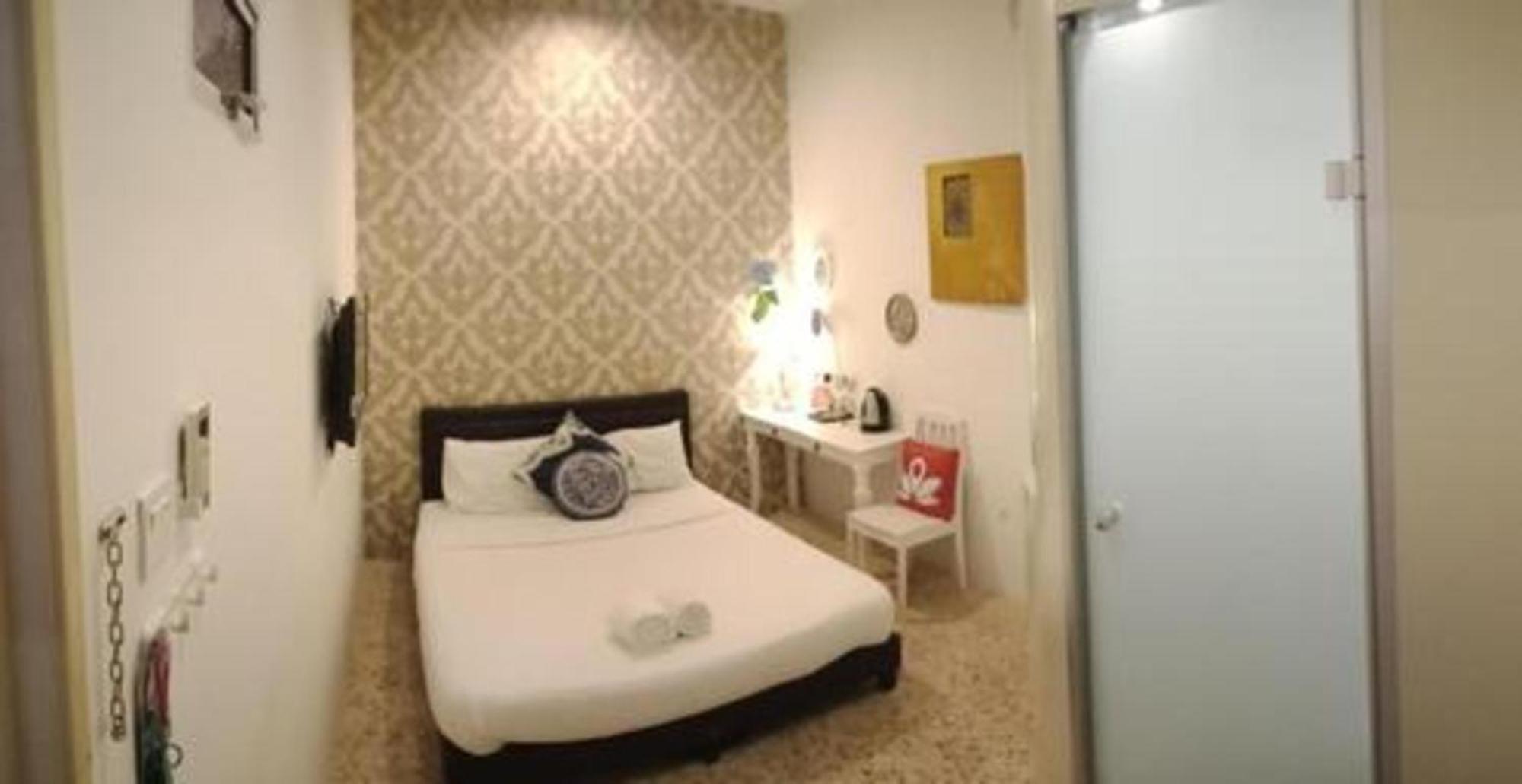 Oyo 91068 Elephant House Boutique Hotel George Town Exteriör bild